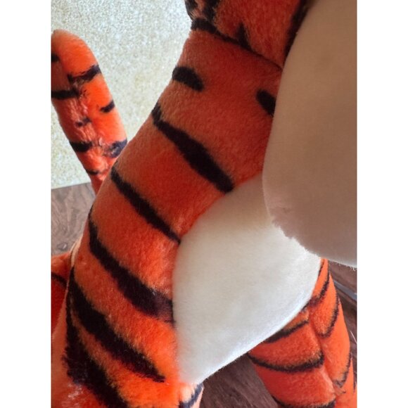 🐯 Vintage Disney Tigger Plush – Disneyland / Walt Disney World – Made in Korea - Picture 7 of 9